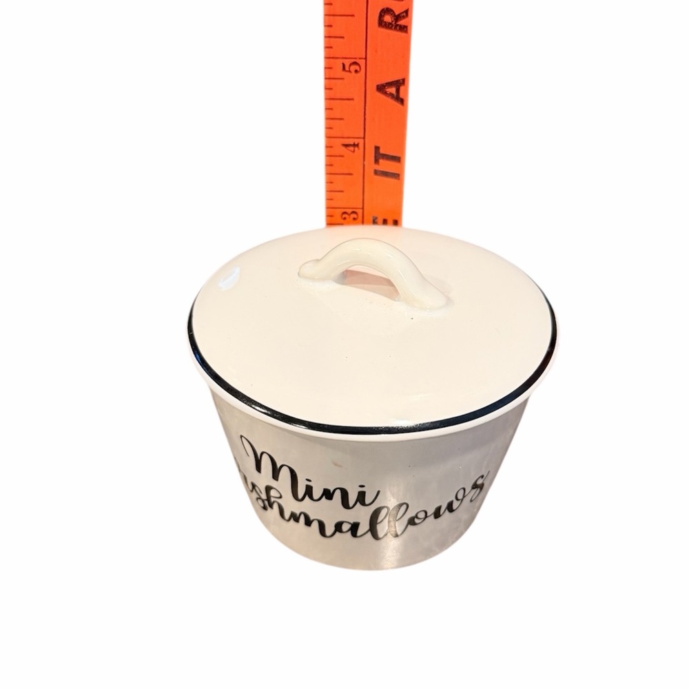 Adorable Mini Marshmallows Ceramic Canister/Storage Container - Picture 3 of 6